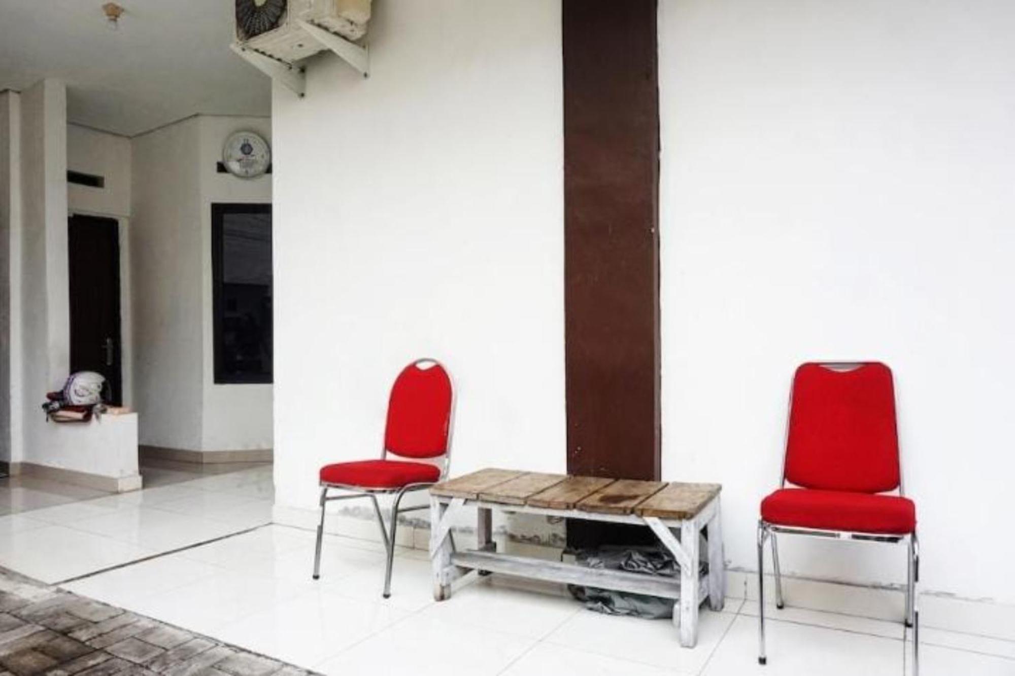 Oyo 93540 Bintang Residence 2 Jakarta Bagian luar foto